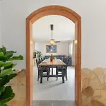 House * Lajita