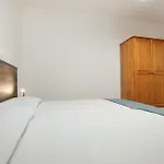 Apartment House