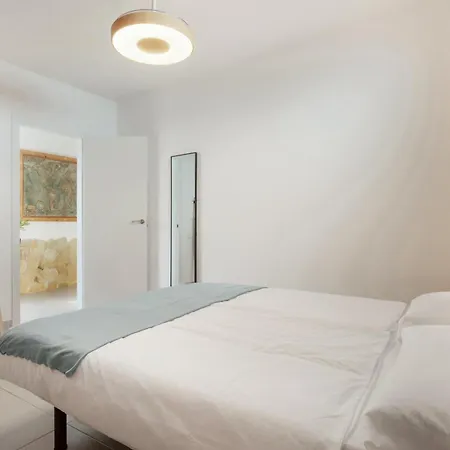 House Apartment *